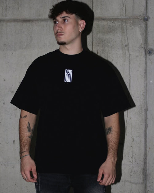 Shirt - White logo